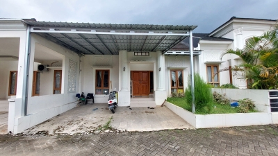 rumah dijual perum sapphire purwokerto